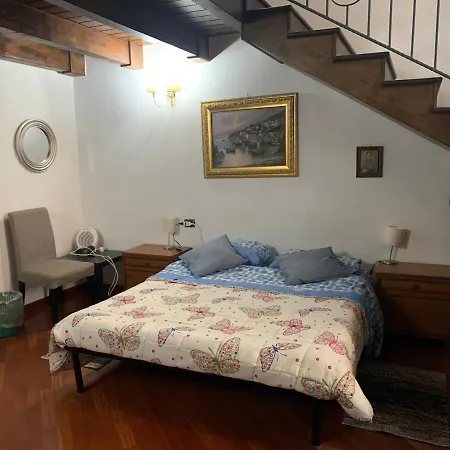 בית נופש Centro Antico 167 נאפולי
